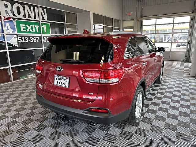 2017 Kia Sorento LX