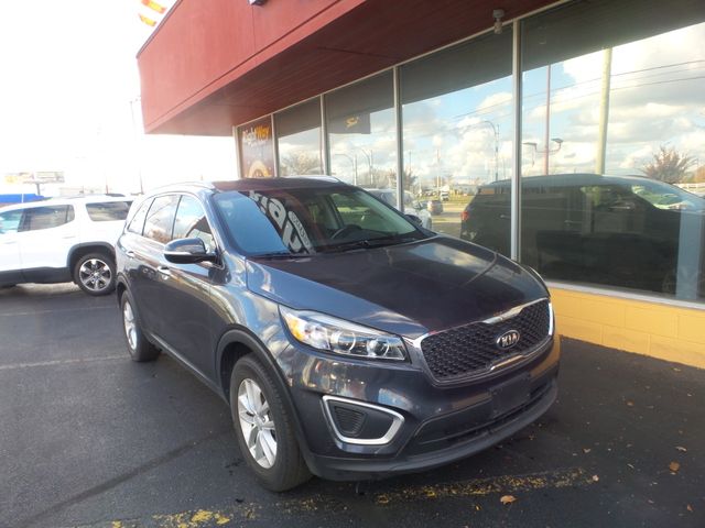 2017 Kia Sorento LX