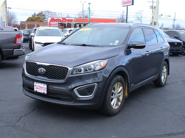 2017 Kia Sorento LX