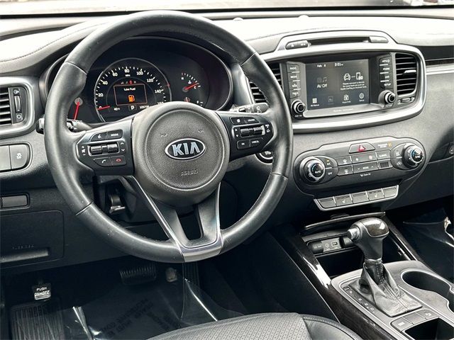 2017 Kia Sorento EX V6