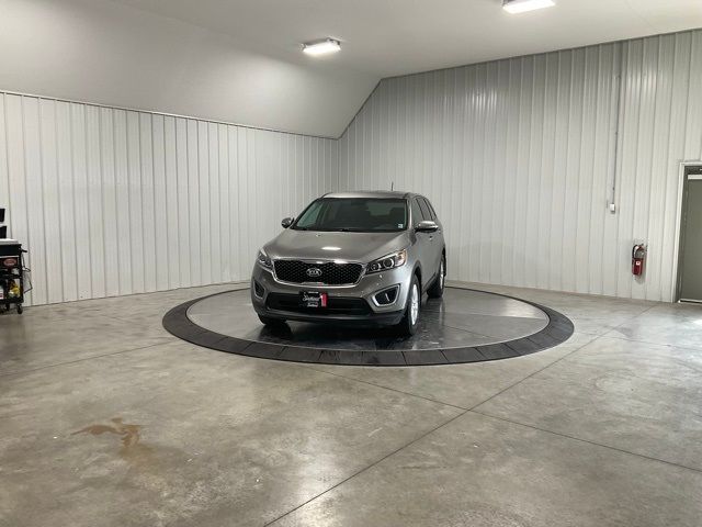 2017 Kia Sorento L