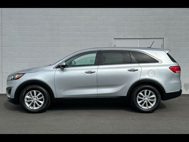 2017 Kia Sorento L