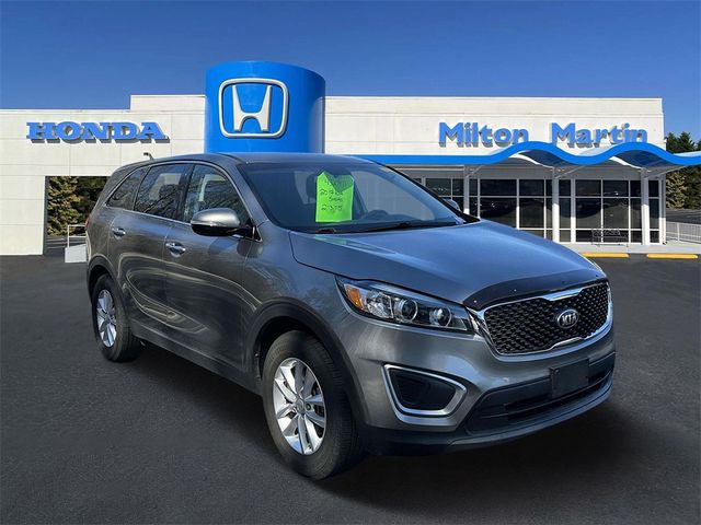 2017 Kia Sorento L