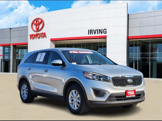 2017 Kia Sorento L