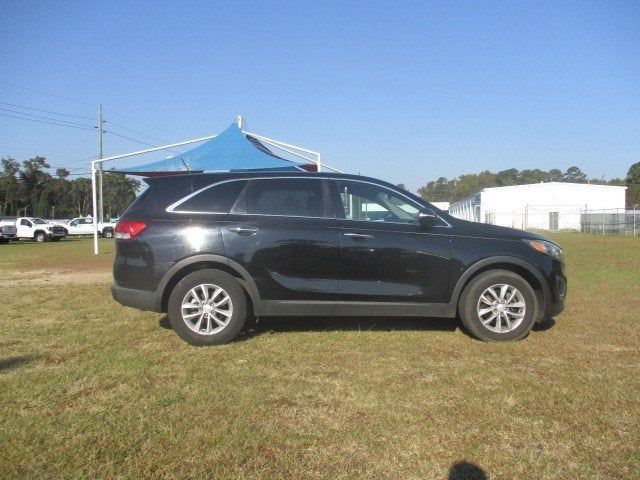 2017 Kia Sorento L