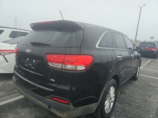 2017 Kia Sorento L