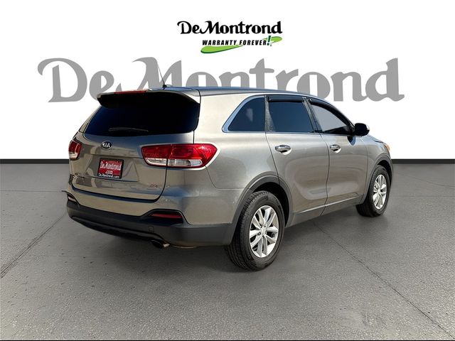 2017 Kia Sorento L