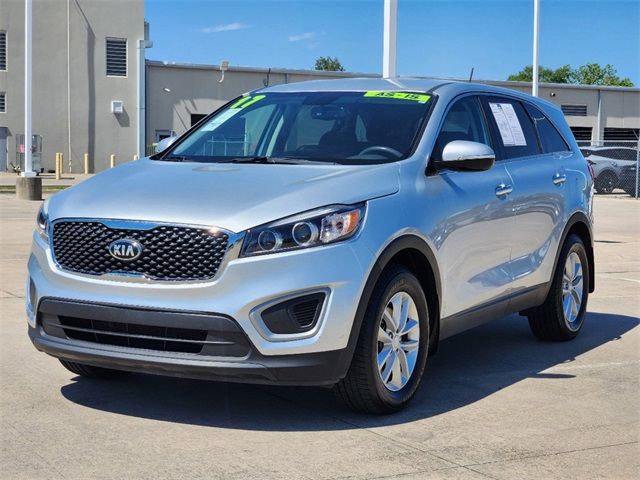 2017 Kia Sorento L