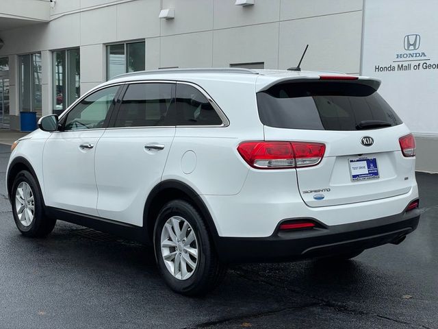 2017 Kia Sorento LX