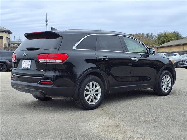 2017 Kia Sorento LX