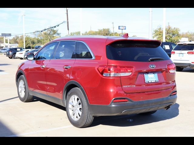 2017 Kia Sorento LX