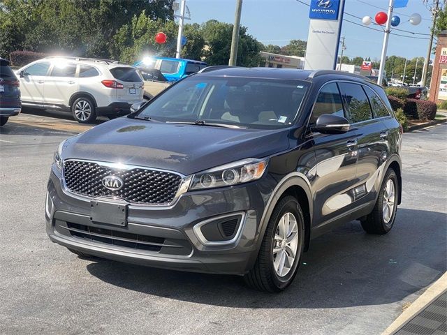 2017 Kia Sorento LX