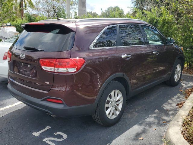 2017 Kia Sorento LX