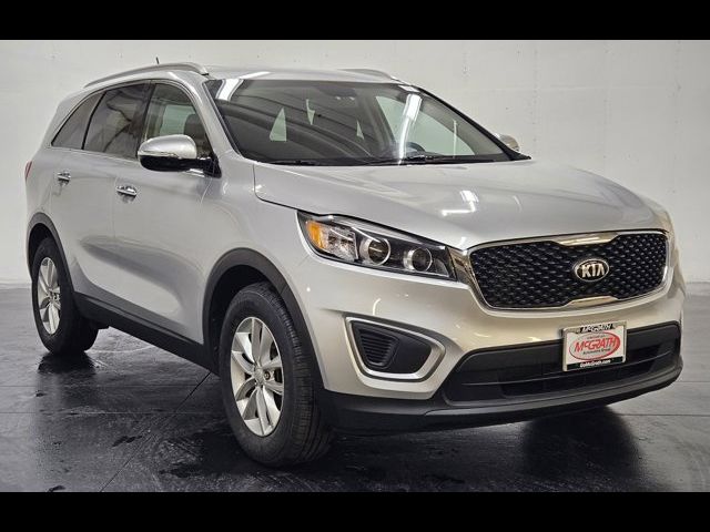 2017 Kia Sorento LX