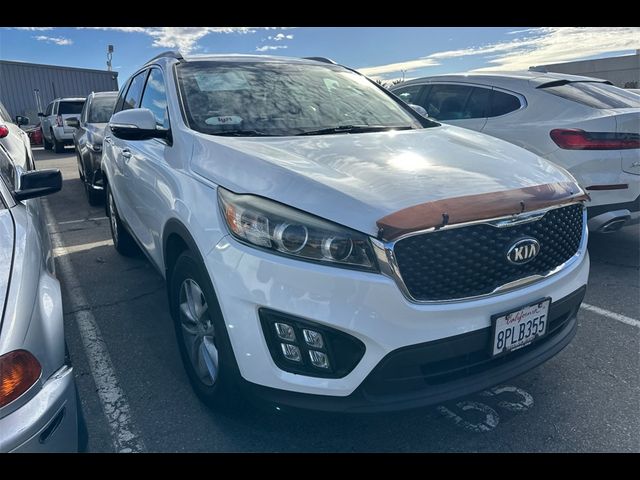 2017 Kia Sorento LX