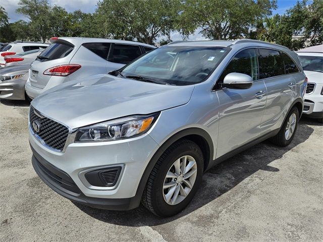 2017 Kia Sorento LX