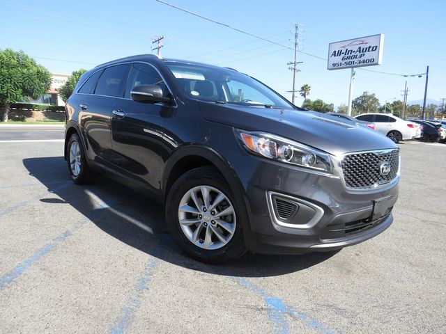 2017 Kia Sorento LX