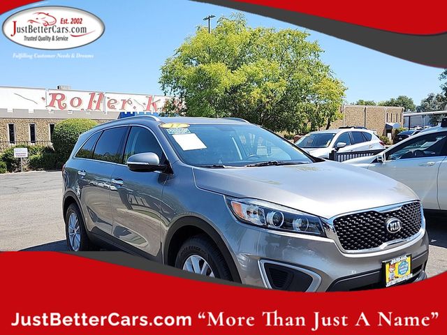 2017 Kia Sorento LX