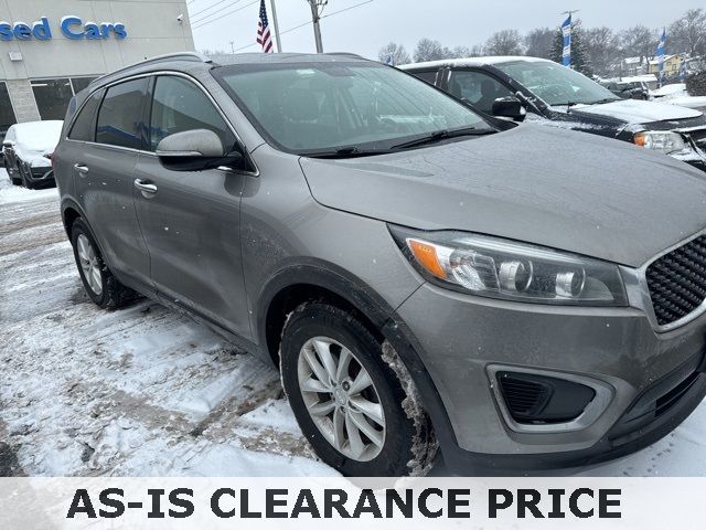 2017 Kia Sorento LX