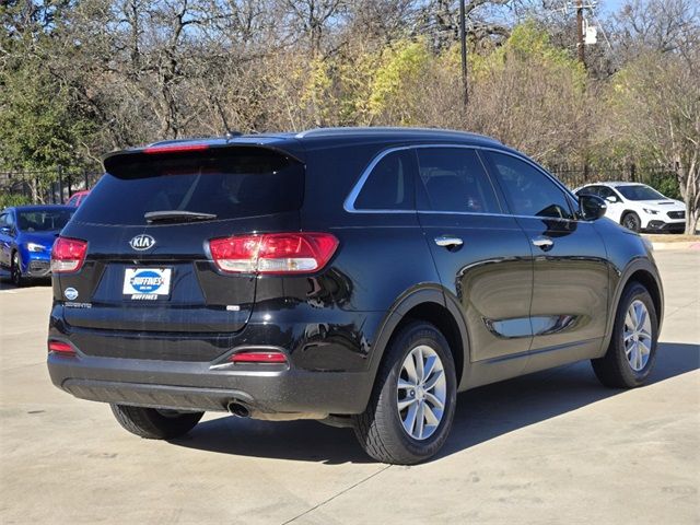 2017 Kia Sorento LX