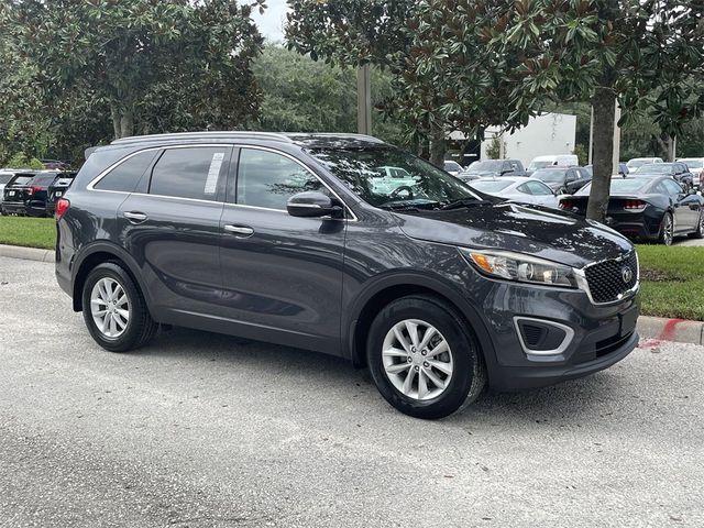 2017 Kia Sorento LX