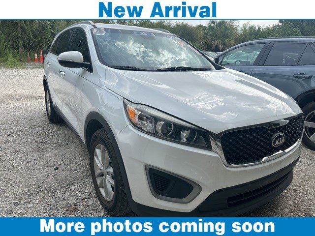 2017 Kia Sorento LX