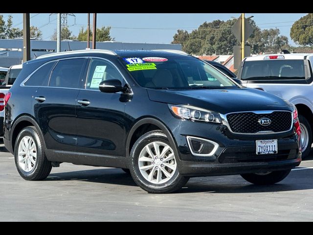2017 Kia Sorento LX
