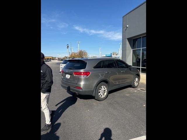 2017 Kia Sorento LX