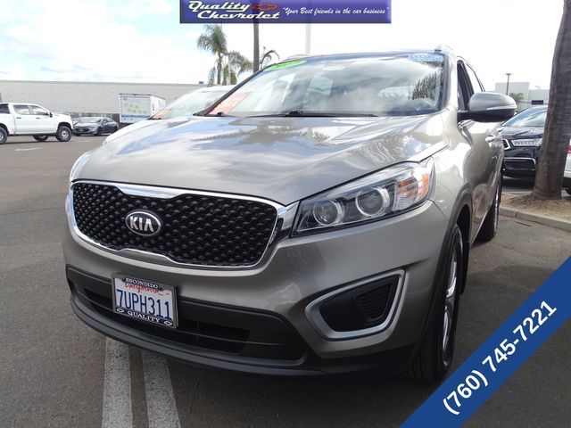 2017 Kia Sorento LX