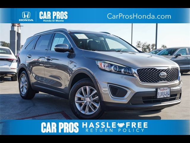 2017 Kia Sorento LX