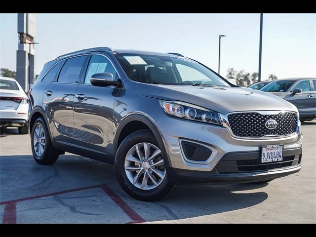 2017 Kia Sorento LX