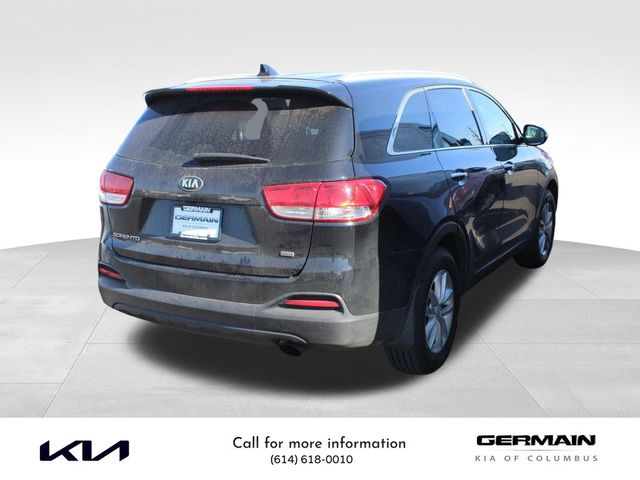 2017 Kia Sorento LX