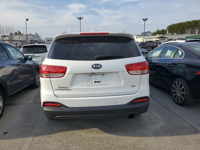 2017 Kia Sorento LX