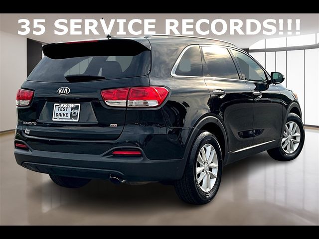 2017 Kia Sorento LX