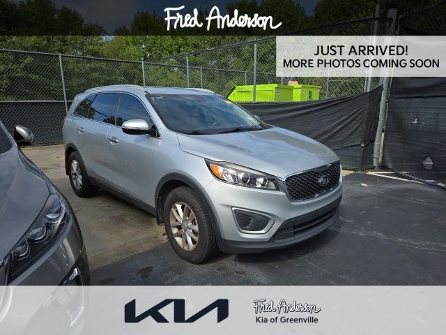 2017 Kia Sorento LX