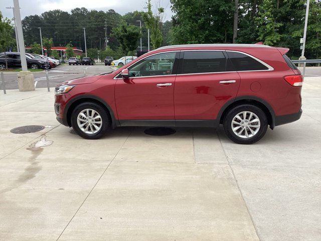 2017 Kia Sorento LX