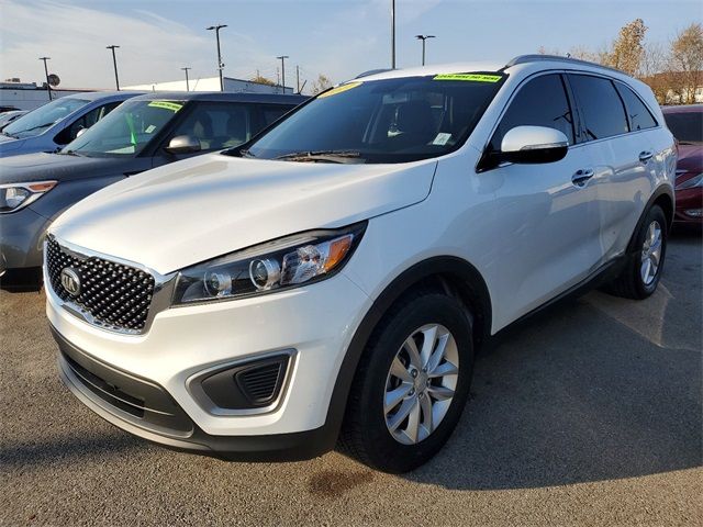 2017 Kia Sorento LX