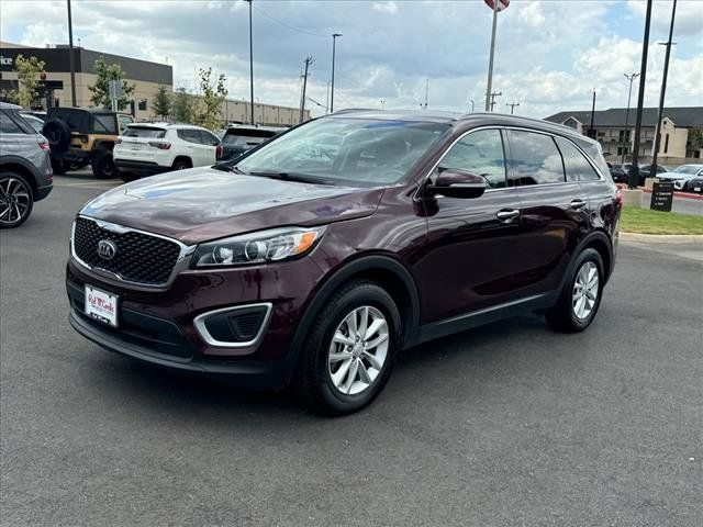 2017 Kia Sorento LX