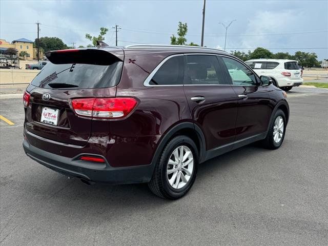 2017 Kia Sorento LX