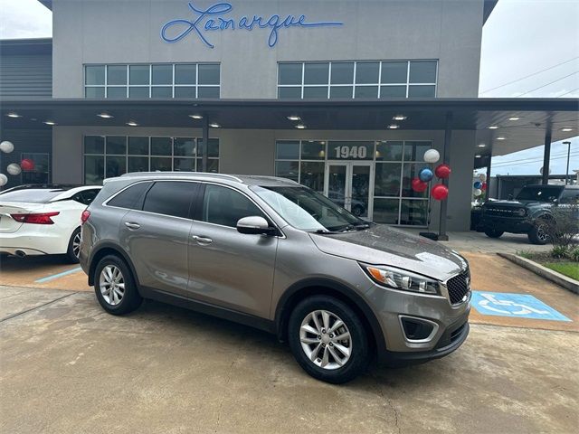 2017 Kia Sorento LX