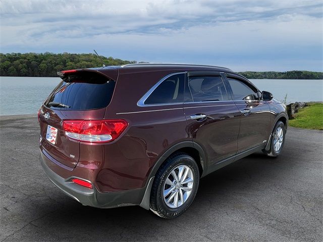 2017 Kia Sorento LX