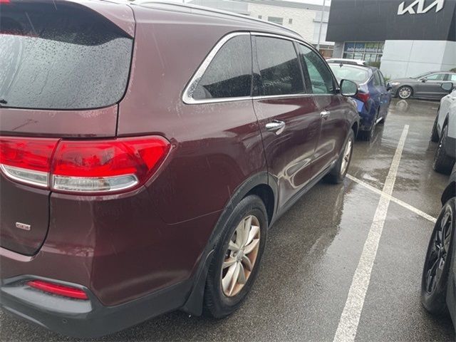 2017 Kia Sorento LX