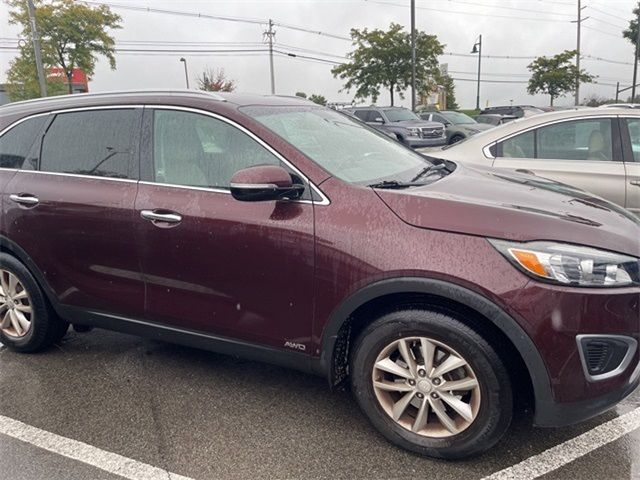 2017 Kia Sorento LX