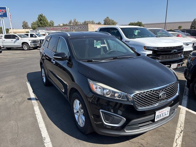 2017 Kia Sorento LX