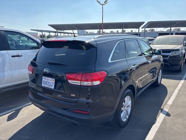 2017 Kia Sorento LX