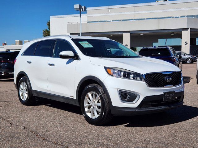 2017 Kia Sorento LX