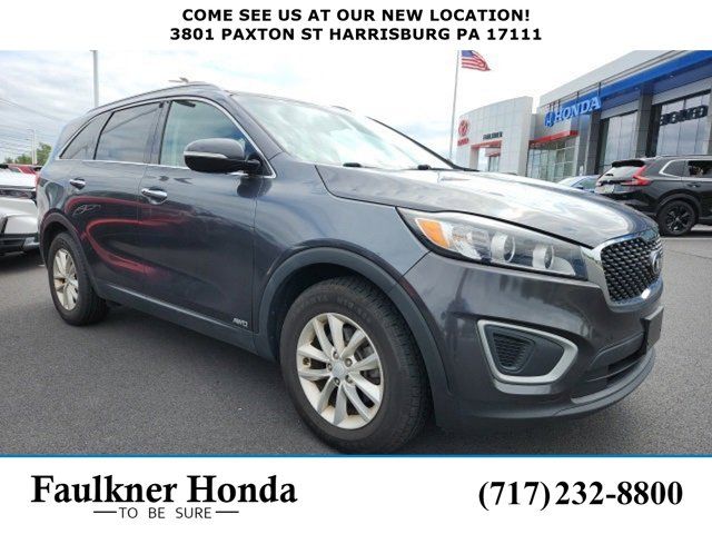 2017 Kia Sorento LX