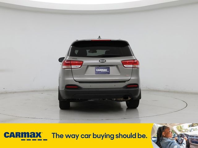 2017 Kia Sorento LX