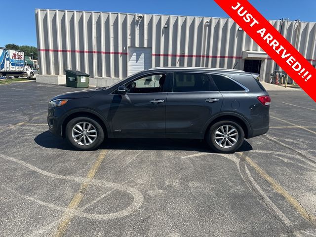 2017 Kia Sorento LX