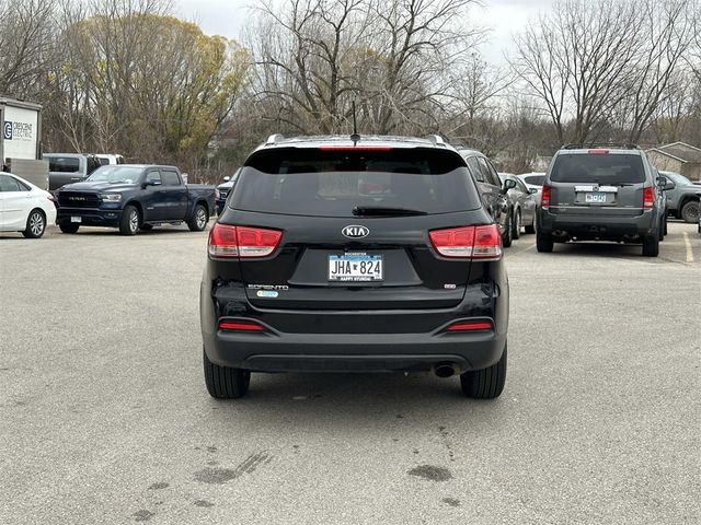 2017 Kia Sorento LX